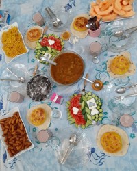 افطاری ساده ما.