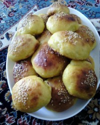 اینم نان شیرمال