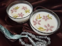 فرنی مخصوص ماه رمضان