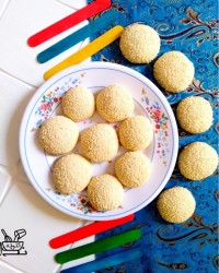 کلوچه کنجدی