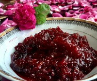 مربای گل محمدی تازه