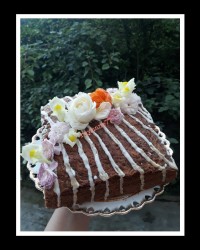 کیک خوشگل و خوشمزه امروز من