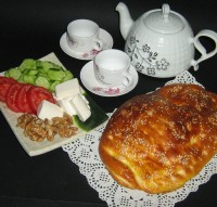 نان روغنی صبحانه