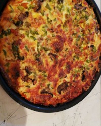 پیتزا ی گوشت و قارچ