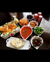 سوپ وسالادالویه همراه بادسرخوشمزه