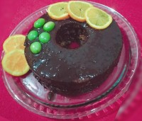 کیک اسفنجی میوه ای