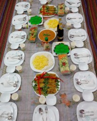 سفره مهمانی برای خانواده همسری برای اولین بار