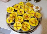 فرنی دو رنگ