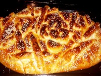 نان تبریزی به دستور خانم نائبی