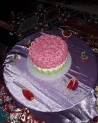 یه کیک خوشمزه