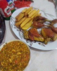 سوپ جو ،مرغ سوخاری وسیب زمینی