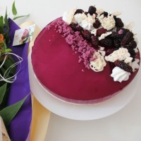 چیز کیک شاه توت