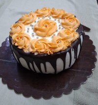 کیک شیفون تولد