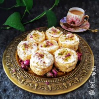 شیرینی ناپلئونی