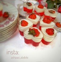 ژله توت فرنگی