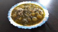 خورش گوجه سبز با مرغ
