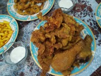 فیله استریپس با سس سیر و سیبزمینی