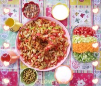 ماکارونی فرمی رنگارنگ?