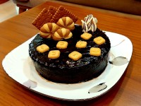 کیک ساده باروکش گاناش