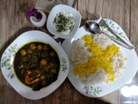 خورشت گوجه سبز
