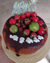 کیک بدون فر وهمزن برای تولد خواهرزاده عزیزم