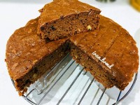 کیک قابلمه ی خرما وگردو