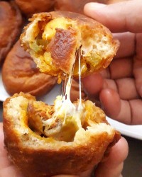 پیراشکی سیب زمینی و قارچ