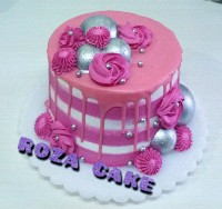 کیک کلاسیک دخترونه