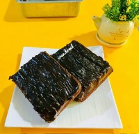 کیک شکلاتی با سس مخصوص