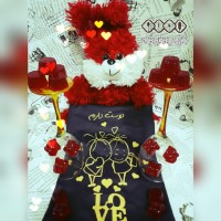 پاستیل خوشمزه با طعم توت فرنگی برای قرار گروهی