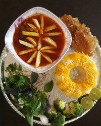 برنج و قیمه سیب زمینی