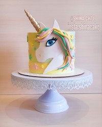 کیک یونیکورن اسب تک شاخ