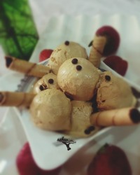 بستنی نسکافه