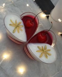 پاناکوتاوژله آلبالو (ظرف عشق❤)