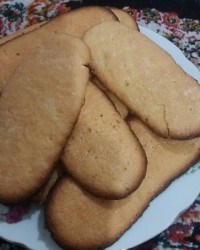 بسکوییت لیدی فینگر