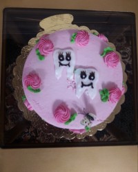 بفرمایید کیک?