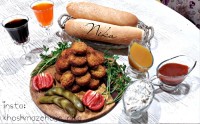 فلافل با سس انبه