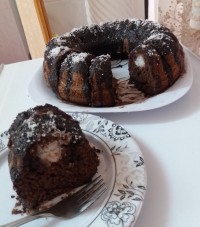 کیک سوپرایز نارگیلی