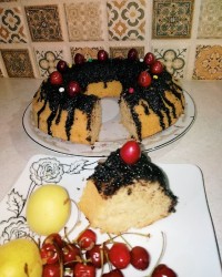 کیک وانیلی با رویه گاناش