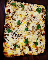 پیتزا باخمیرخونگی