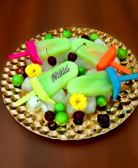 بستنی یخی میوه ای