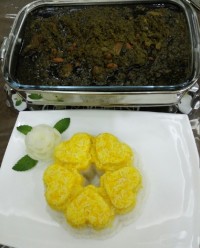 قورمه سبزی و سالاد شیرازی عزیززز