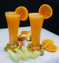 نوشیدنی چند میوه