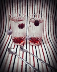 نوشیدنی گیلاس