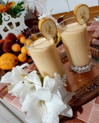 میلک شیک انبه و موز