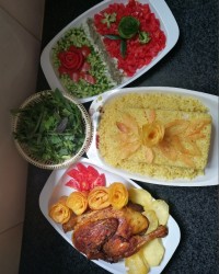 اکبر جوجه با سس مخصوص