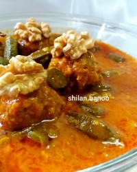 کوفته ریزه وبامیه