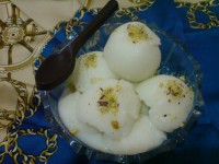 بستنی سنتی وانیلی
