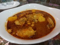 مرغ آب پز
