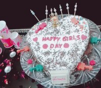 کیک 6 تخم مرغی